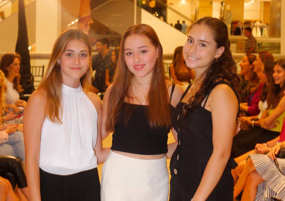Regina De la Fuente, María Sofía De la Garza e Isabella Lara