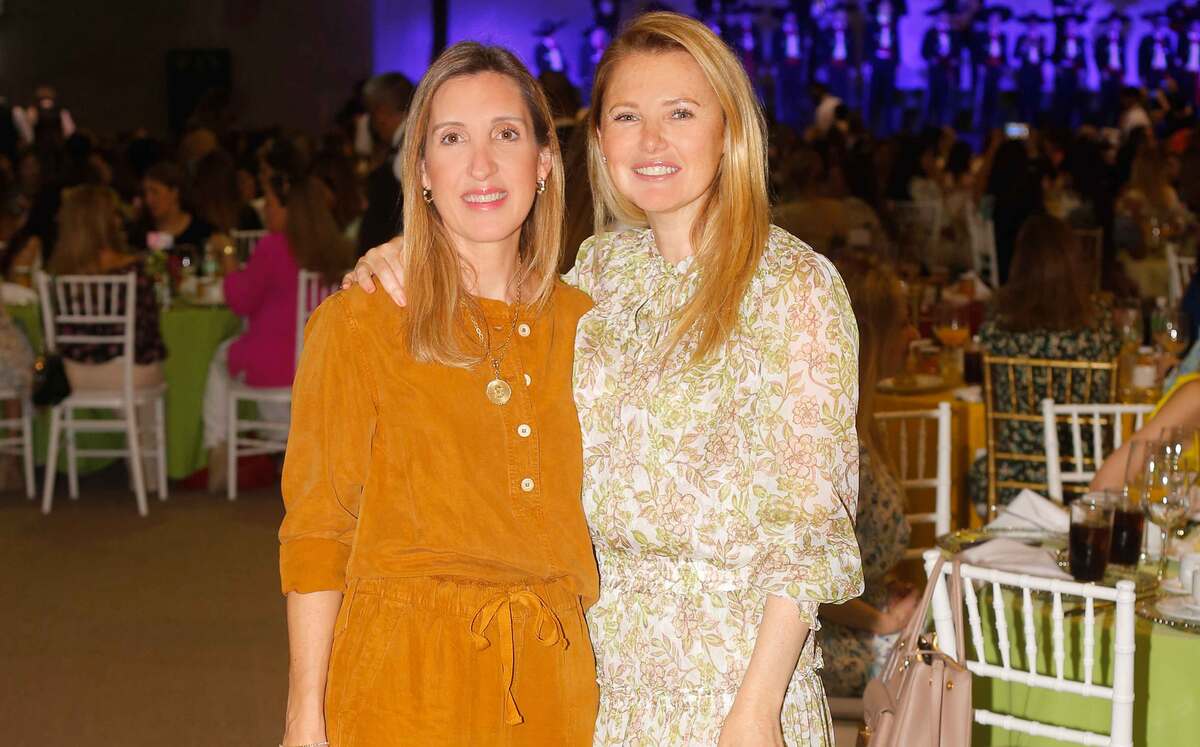 Susana Salas y Brenda Reed