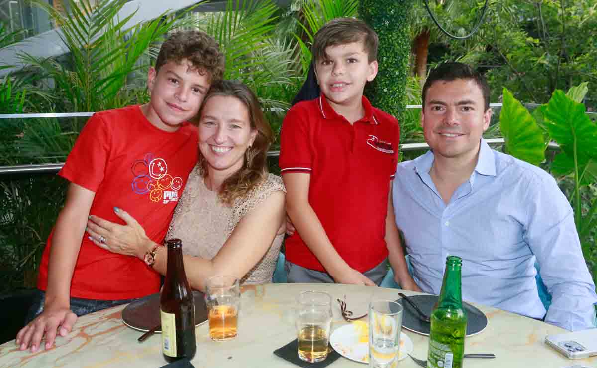 Willy Silva, Cordelia Farías, Darío Silva y Welester Silva / Fotos: Omar Valdez