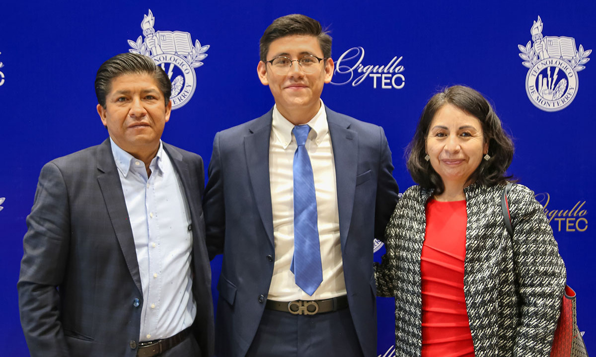 Francisco Javier, José Francisco Javier y Antonia Jiménez