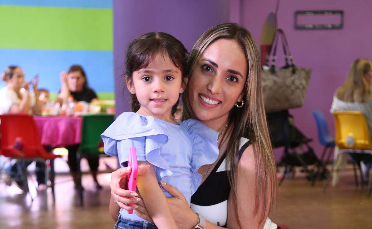 Aitana y Ana Emilia
