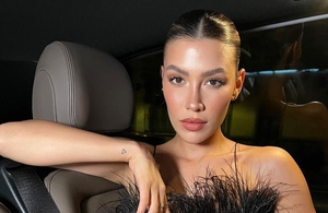 Michelle Salas arrasa en Cannes con lujoso vestido semitransparente (Foto: Instagram)