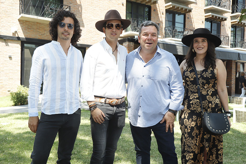 Carlos Flores, Polo Salles, Robert Flatt y Andrea Orozco