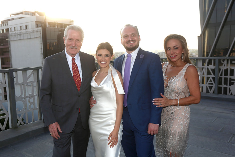 Charles Slay María Cristina Vázquez, Rodolfo Slay y Aracely Ramos