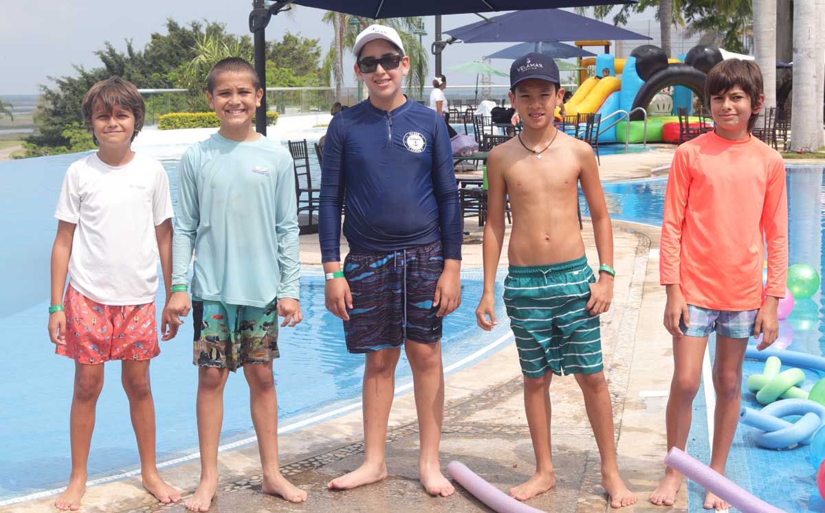 Maximo, Adrian, Roberto, Andres y Santiago / Fotos: Dennis Hernández