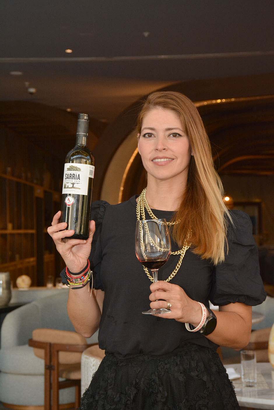 María Hermosillo