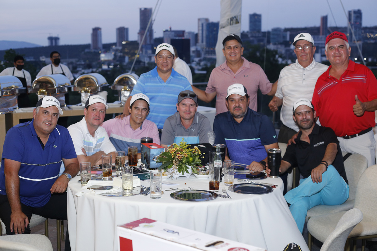 Alejandro Sánchez Solano, Rodolfo Manrique, Adrián Tirado, Fernando Mancilla, Polo Vega, Arturo Ochoa, Luis Sánchez, Jesús Ríos, José Godina y J