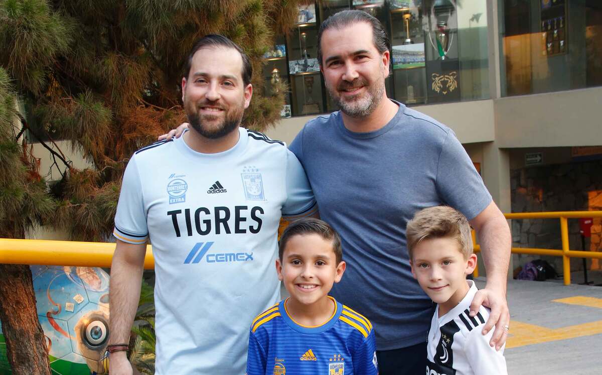 Carlos  Garza, David Assad, Joaquín Garza y David Assad