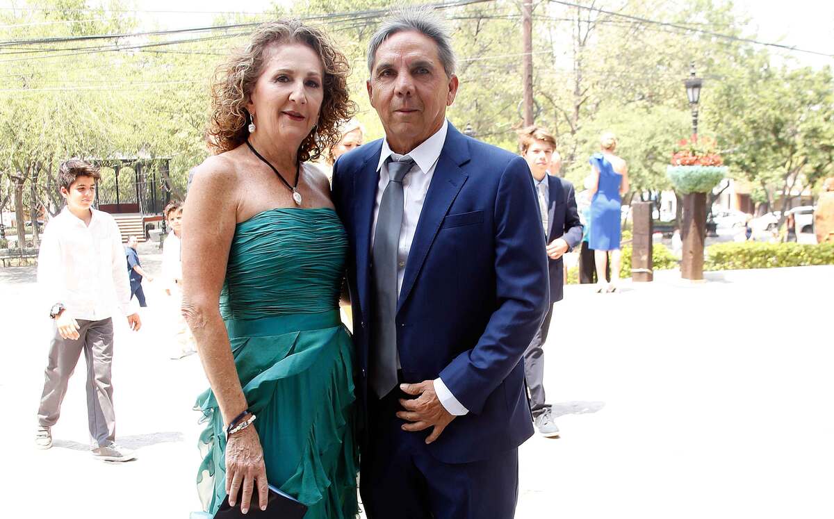 Guadalupe Ferrigno de Garza y Tony Garza Zambrano