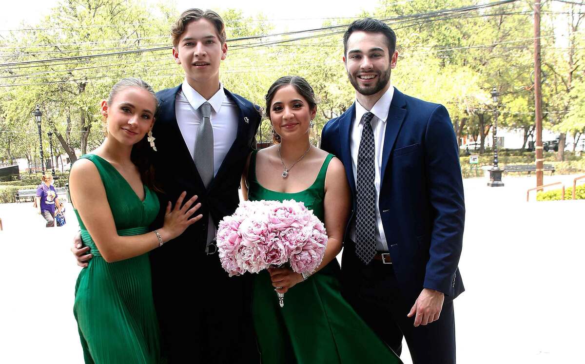 Isabella Peña, Guillermo Nájera, Regina Nájera y Mason Akinton