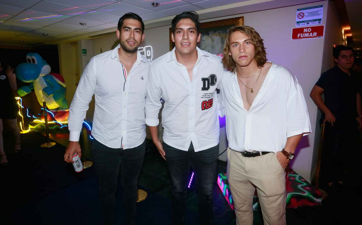 Misael Velásquez, Fernando Bustamante y Aldo De Nigris