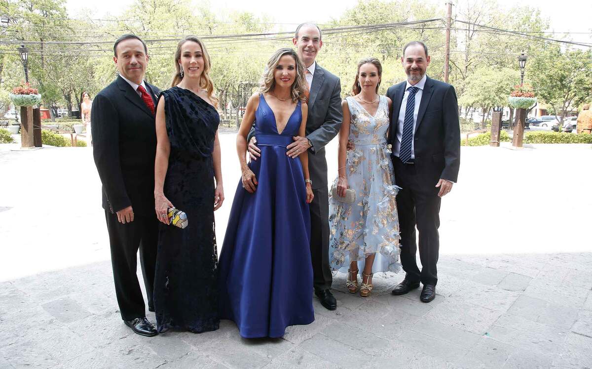 Pedro Reynoso, Marcela de Reynoso, Nina Mariscal, Mauricio gonzález, Karla Villarreal y Sergio Lozano