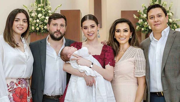 Bernadete Etienne, José Eduardo García, Constanza de García, José Eduardo García, Natalia Sofía de de la Garza y Luis Alfonso de la Garza  / Fotos: Ru
