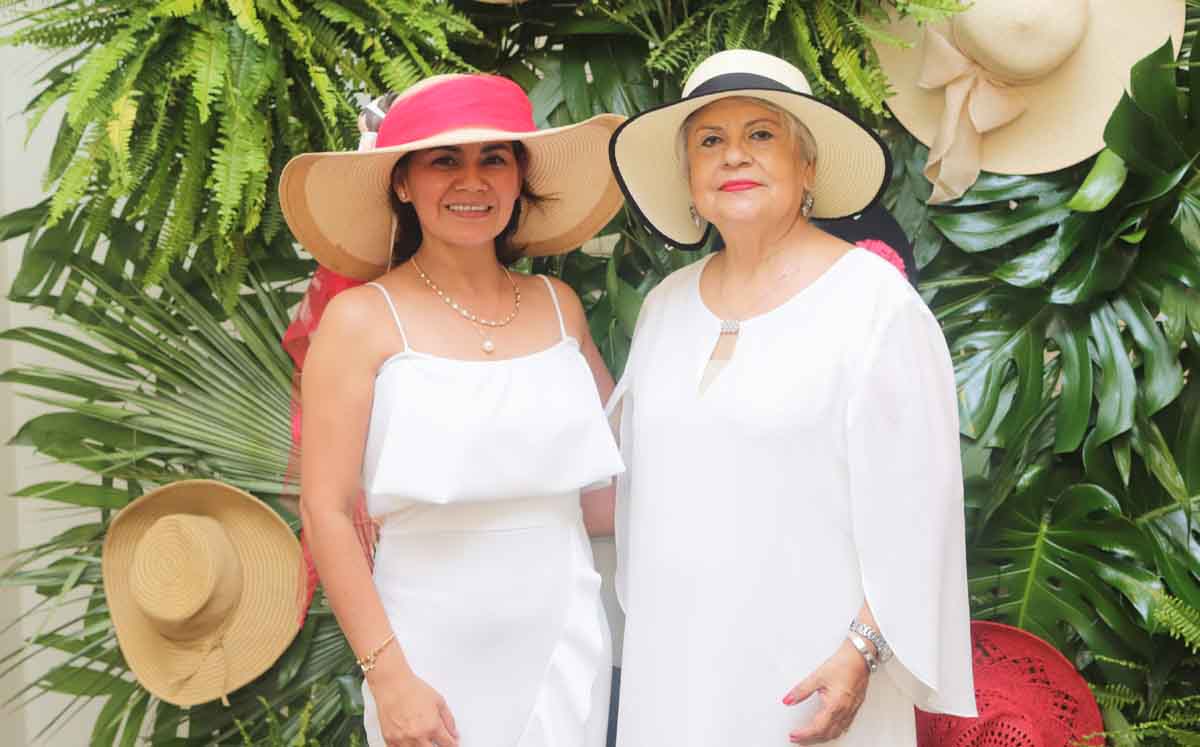 Mariana Priego, Marilu Ceja, Bertha de Guevara, Nora Hilda Mejía y Alma Guevara  / Foto: Dennis Hernández