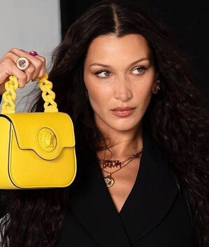 Bella Hadid en el París Fashion Week 2022. (Foto: Instagram).