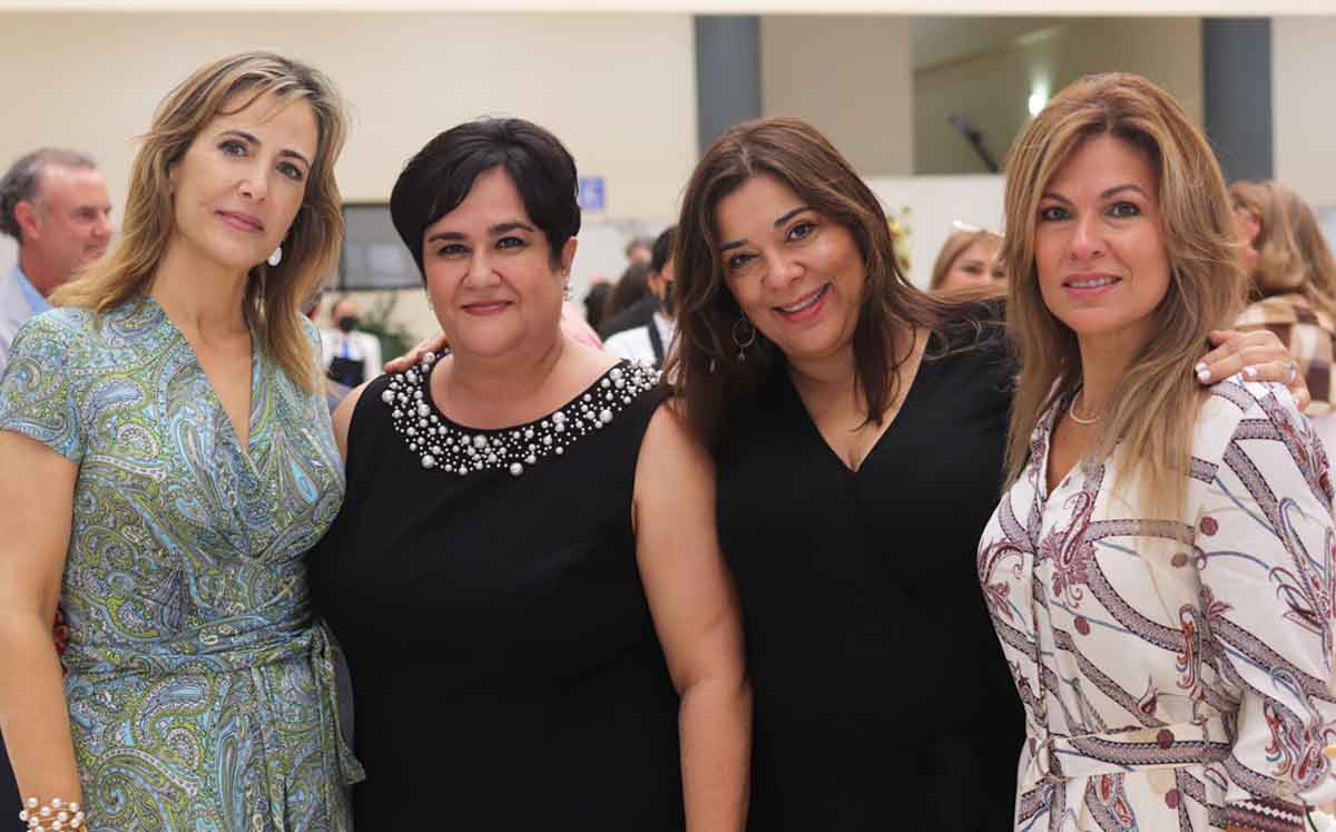 Leticia de Sainz, Olivia Rojas, Irene Sabido y Soraya de Martínez / Fotos: Dennis Hernández