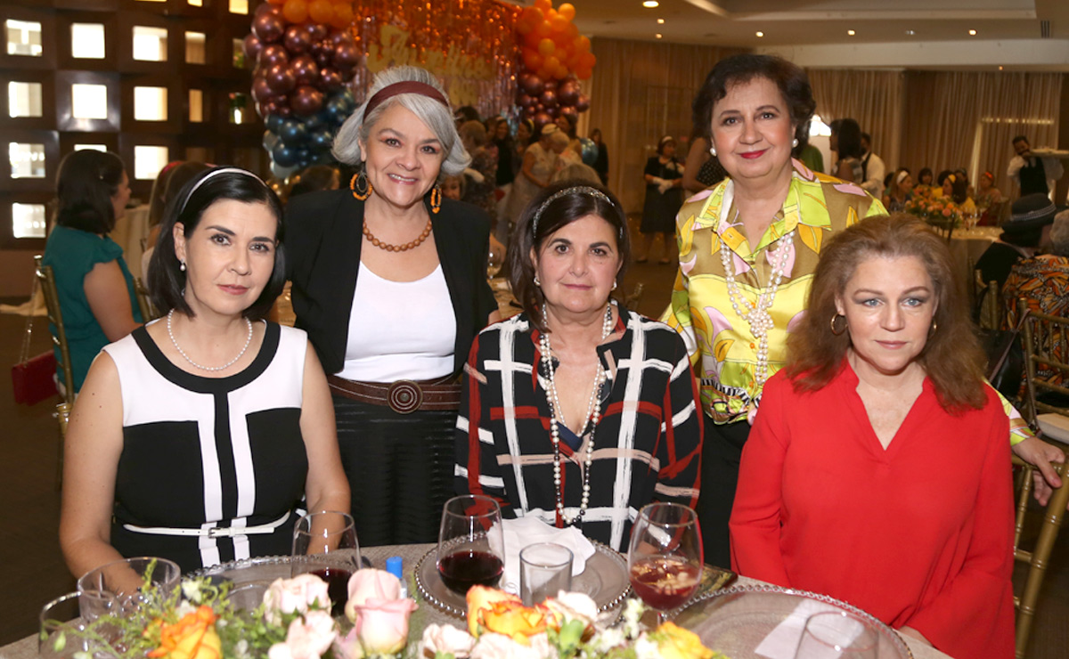 Magda, Alejandra, Sandra, Malena y Frida