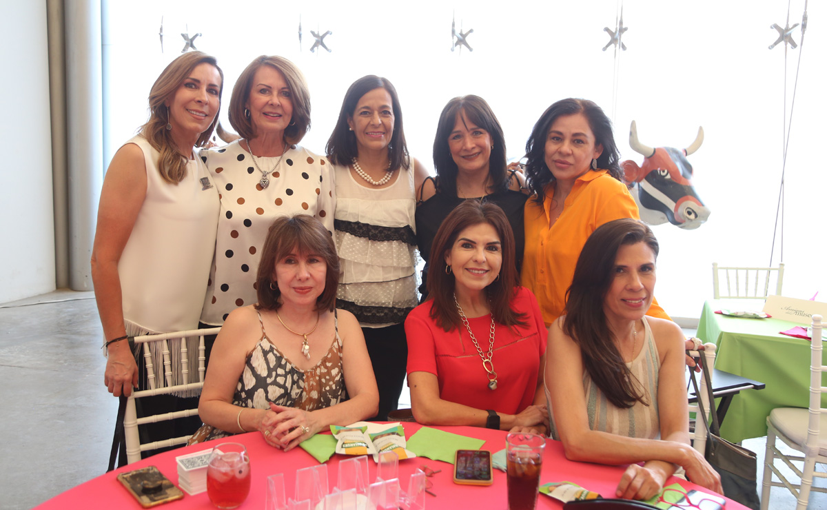 Roxana, Gabriela, Adriana, Ana Laura, Mercedes, Liz, Maricruz y Angélica