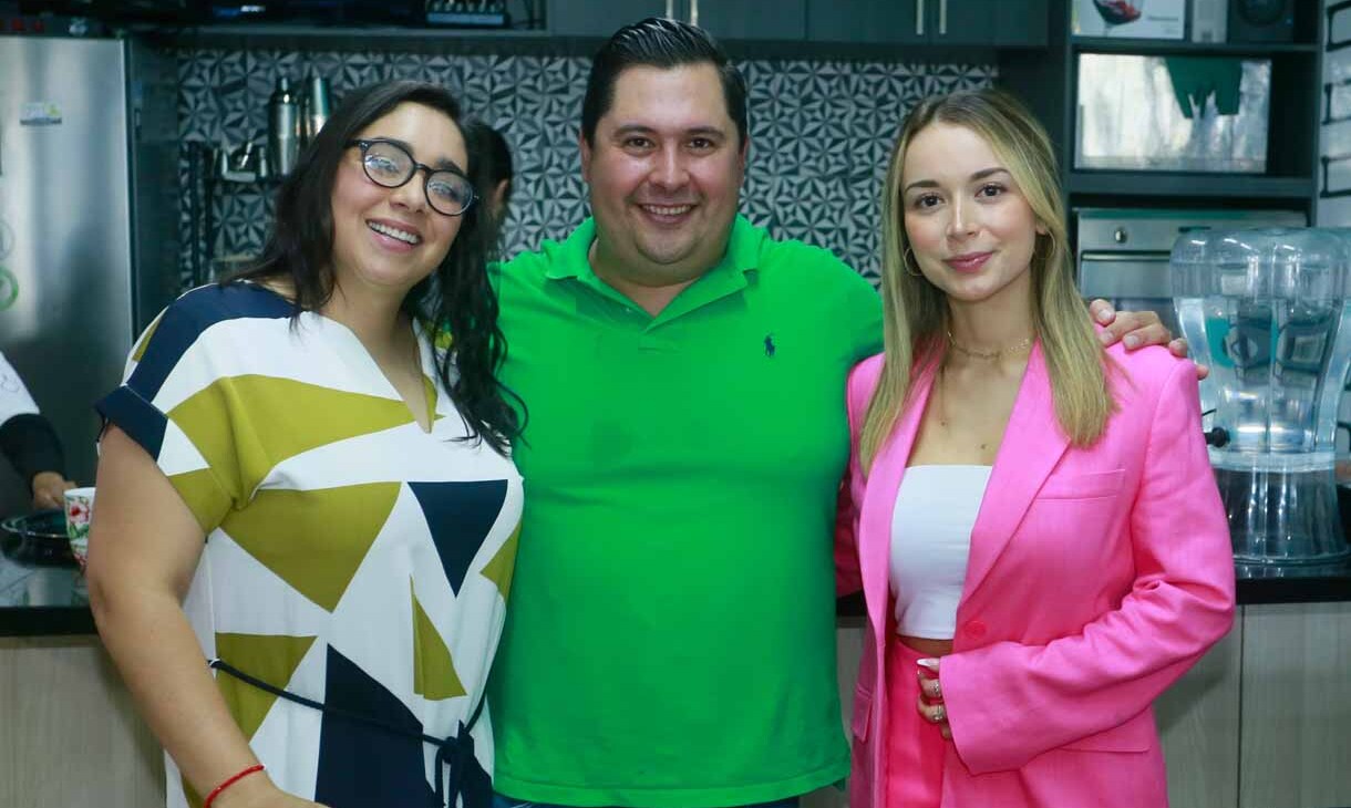 Laura Quintero, Francisco Sotres y Gaby Galván