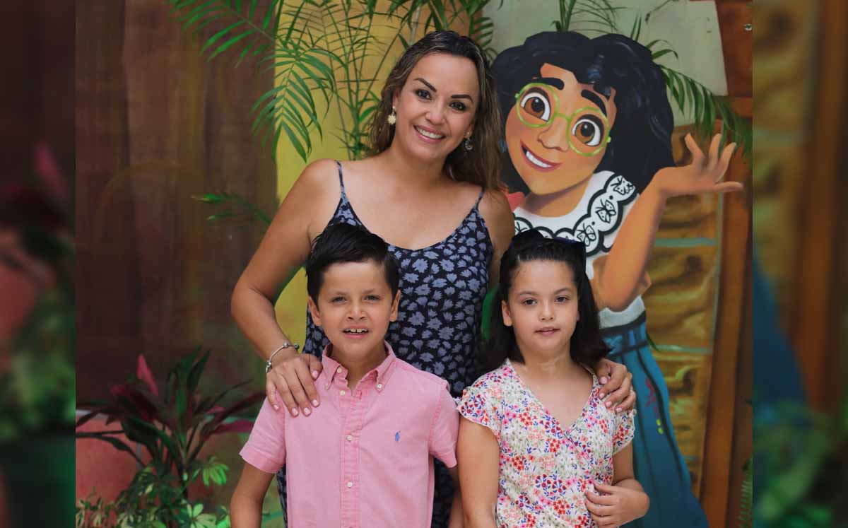 Armando Hernández, Paloma González y Paloma Hernández / Foto: Dennis Hernández