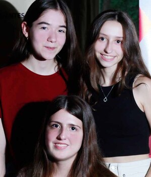 María González, Evelyn Gutierrez y Eugenia Ortiz