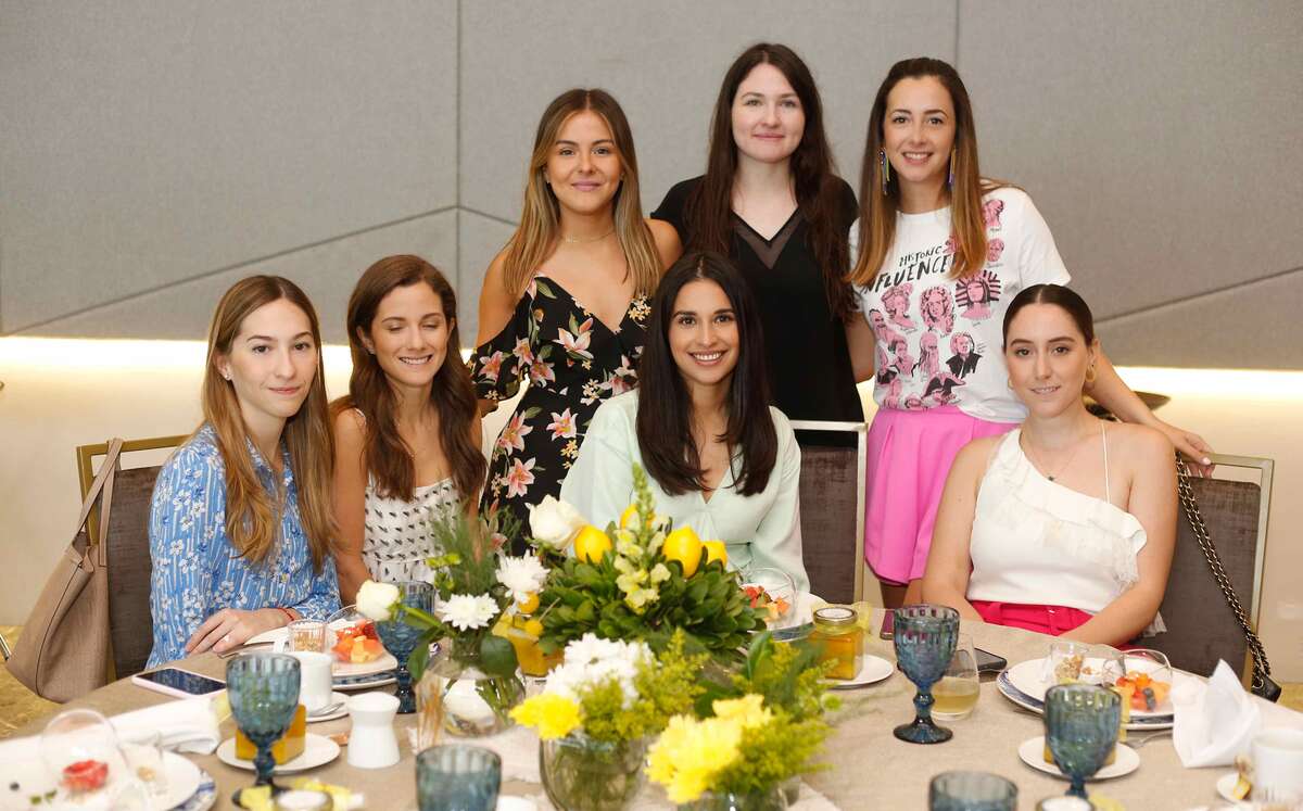 Valeria Vázquez, Marcela Lacayo, Cecy Malo, Maruca Galván, Sabrina Ortiz, Ana Meneses y Eugenia Reyes