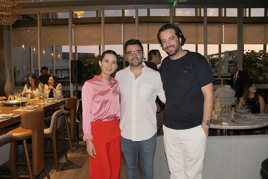 Ana Elizondo, Ian Puebla y José Antonio Amutio.