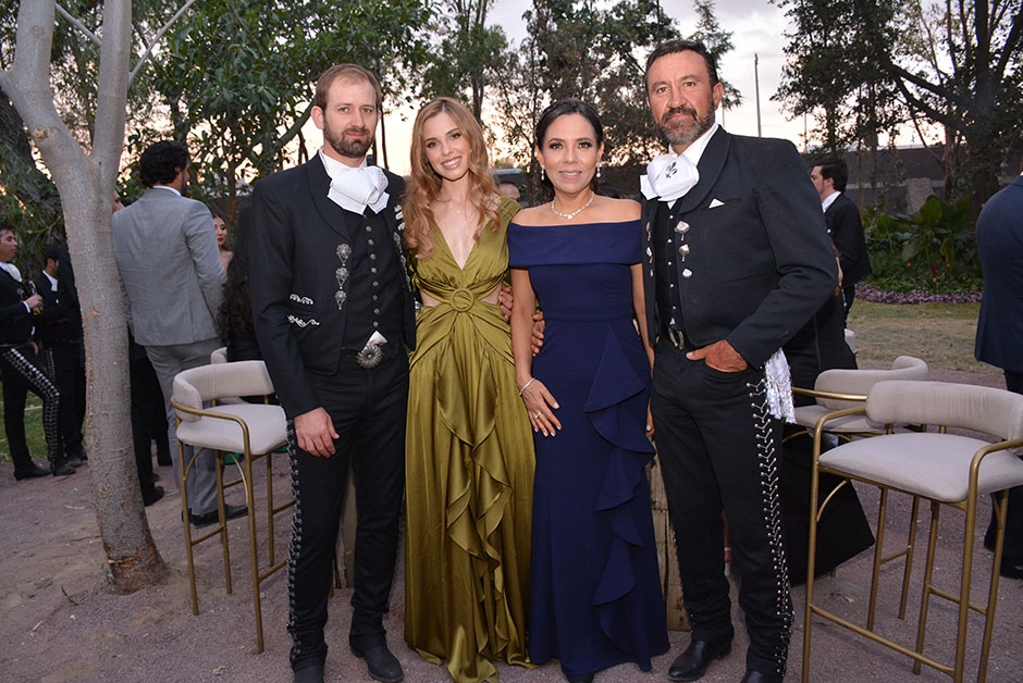 Mariano Amezcua, Sofía Mercado, Xochitl de la Peña y Giovanni Merlo