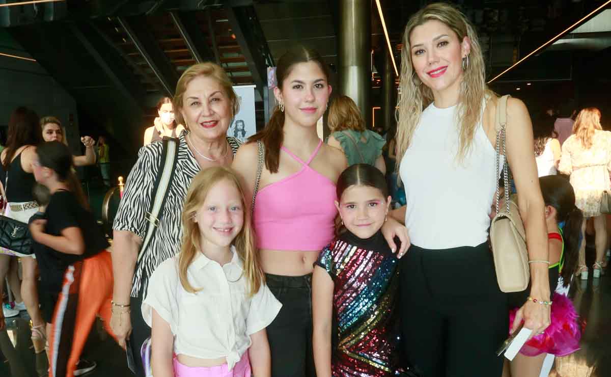Aleyda Lozano, Roberta Dávila, Aleyda Martínez de Dávila, Ania Cordero y Cordelia Dávila / Fotos: Omar Valdez
