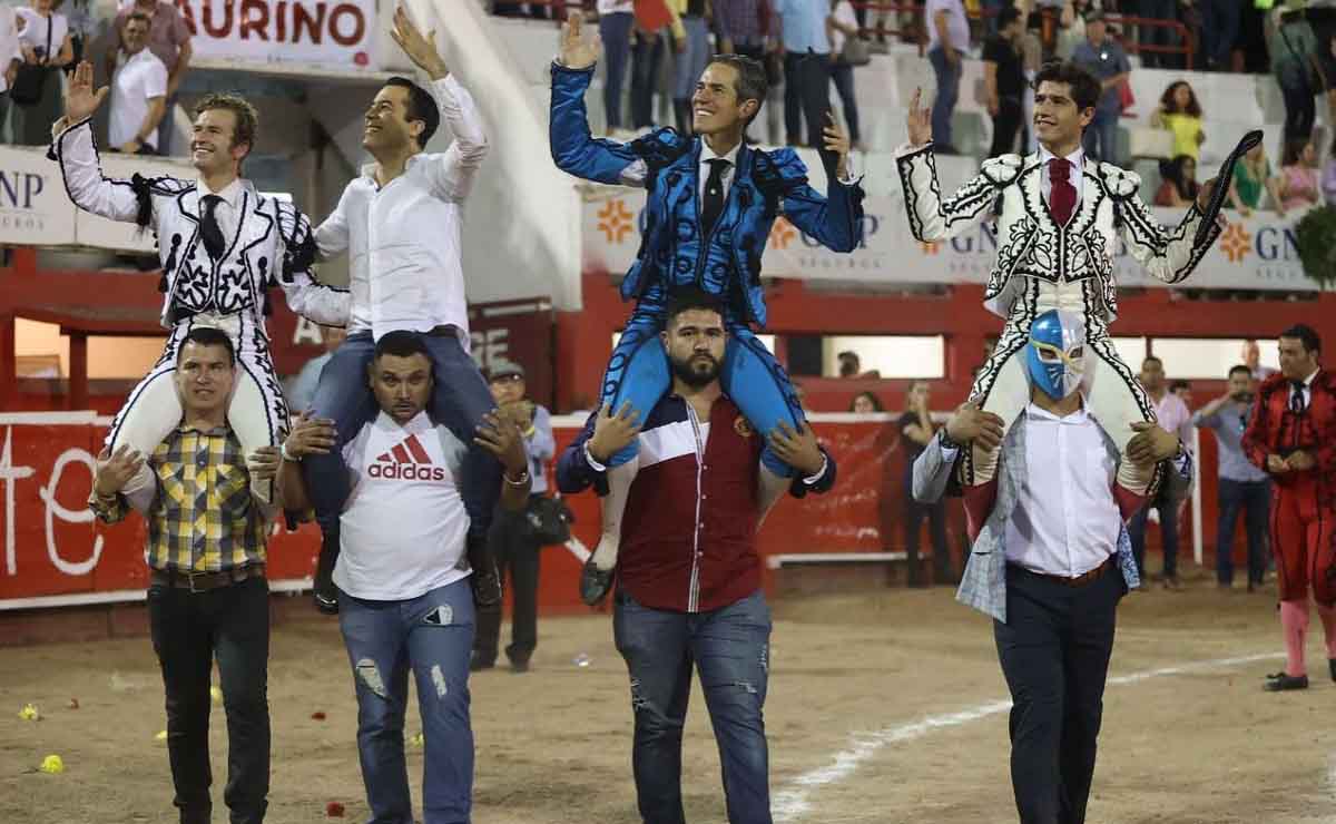 Gran fiesta en el redondel / Fotos: foto: FB Plaza de Toros Monumental Monterrey