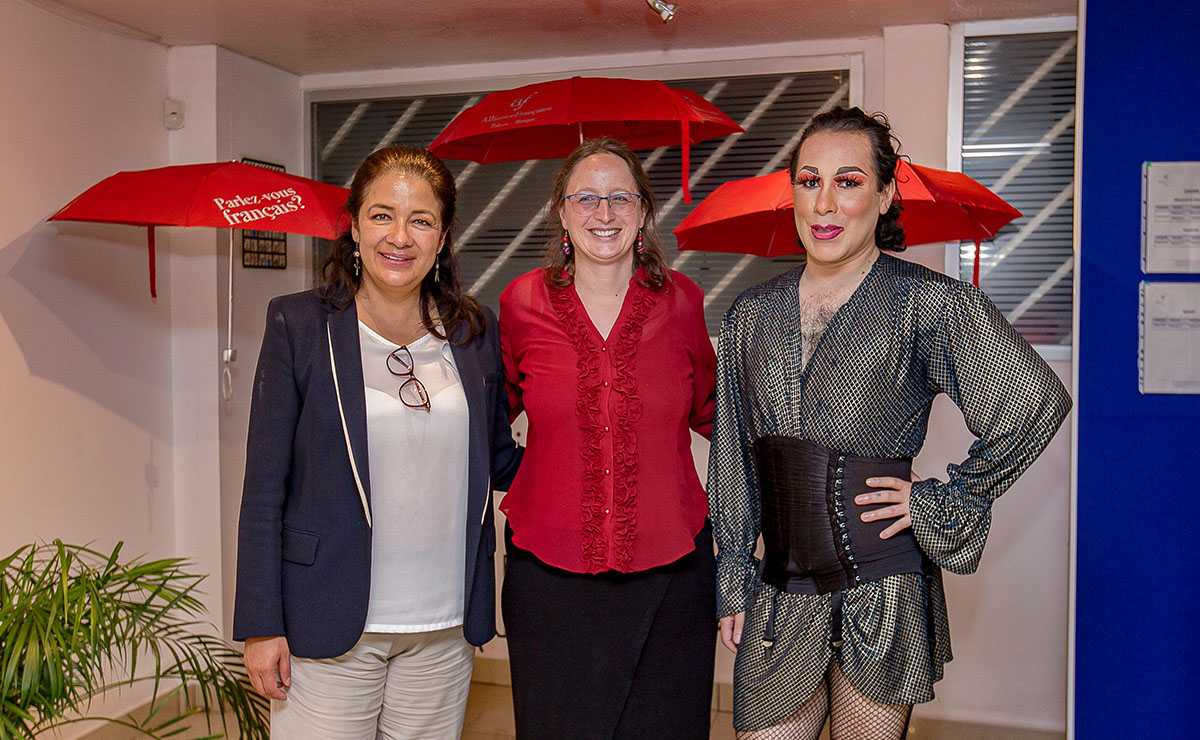 Martha Hilda Glez. Calderón, Stéphanie Suel y Mariano Ruiz