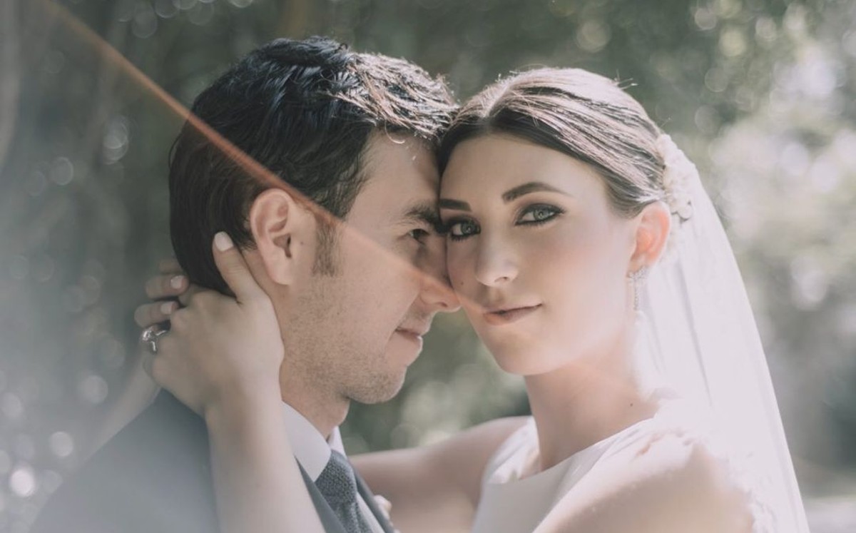 Checo Pérez y su esposa Carola Martínez. (Foto: Instagram).