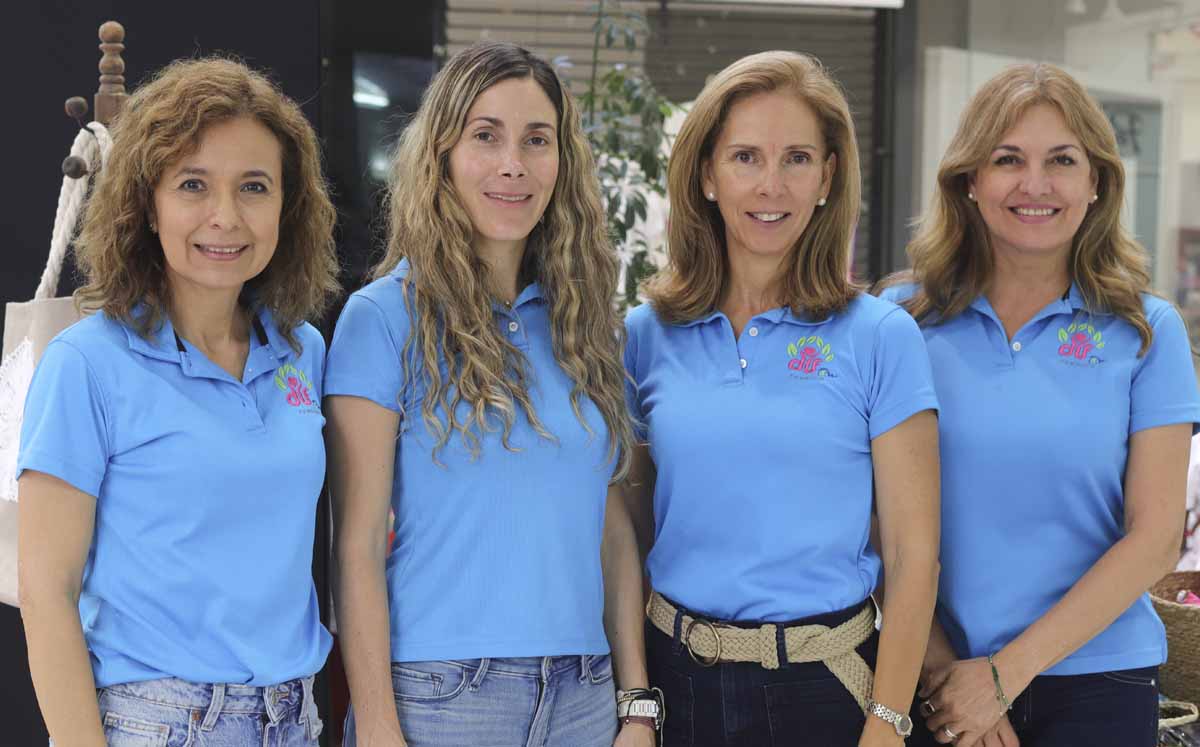 Sara Chavarría, Lilian Átala, Ana Sánchez y María lucia Narro/ Foto: Dennis Hernández