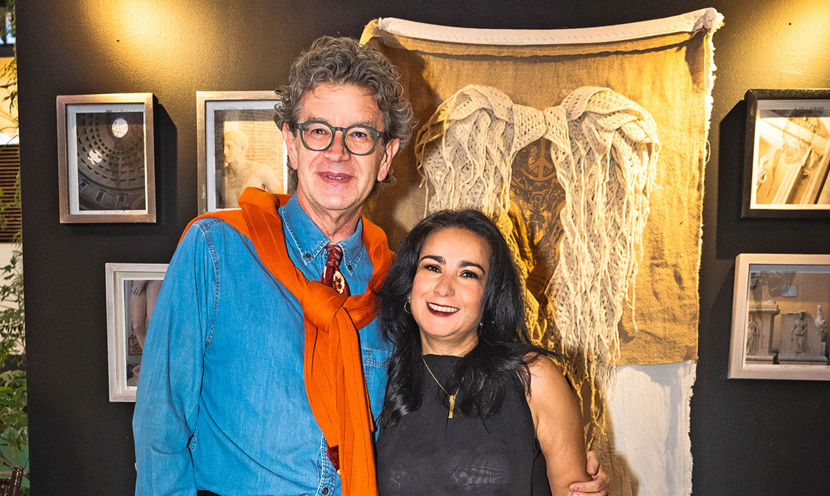 Robert Smith y Diana Lazcarro
