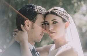 Checo Pérez y su esposa Carola Martínez. (Foto: Instagram).