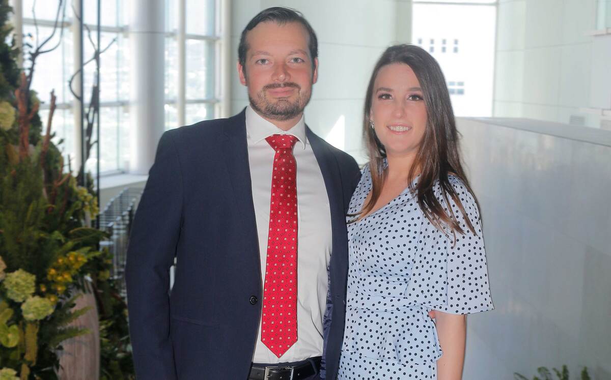 Gustavo Arce y Daniela González
