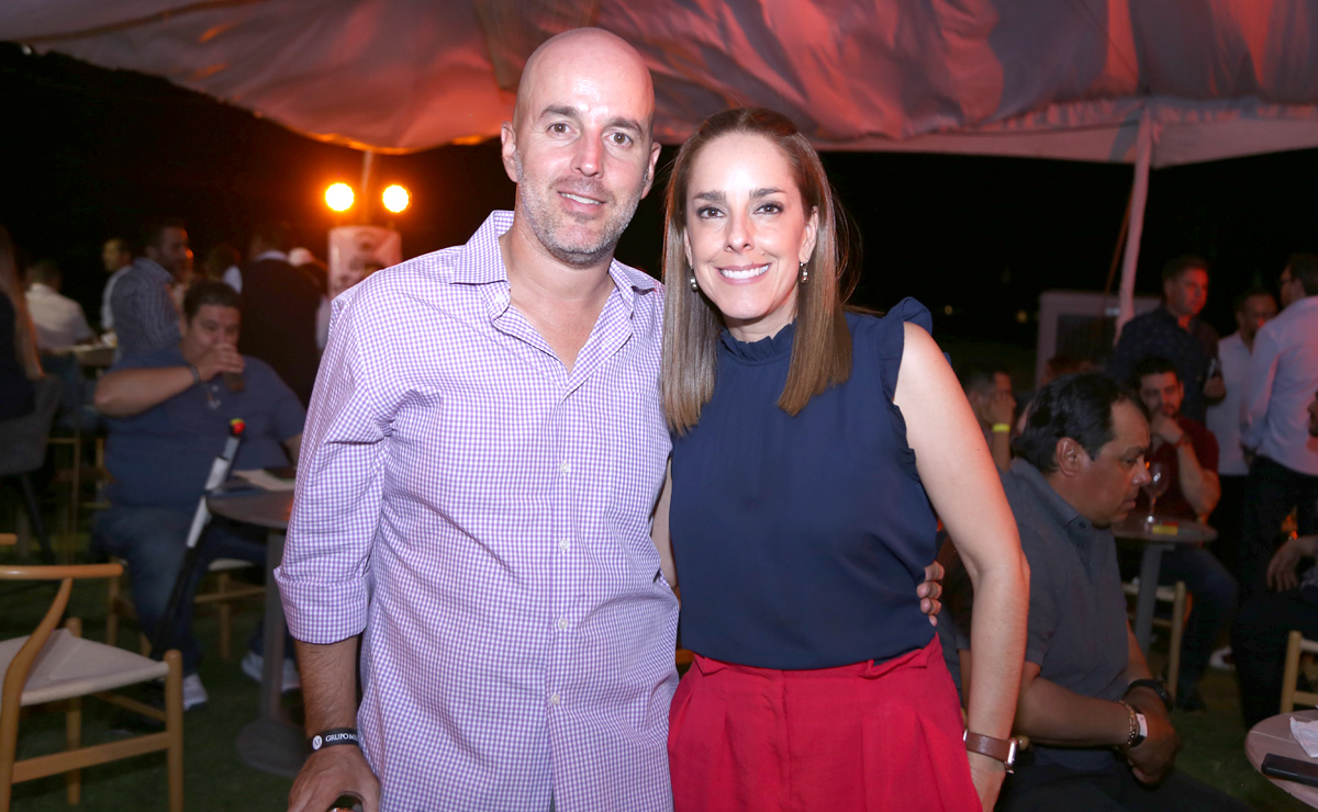José Antonio y Paulina