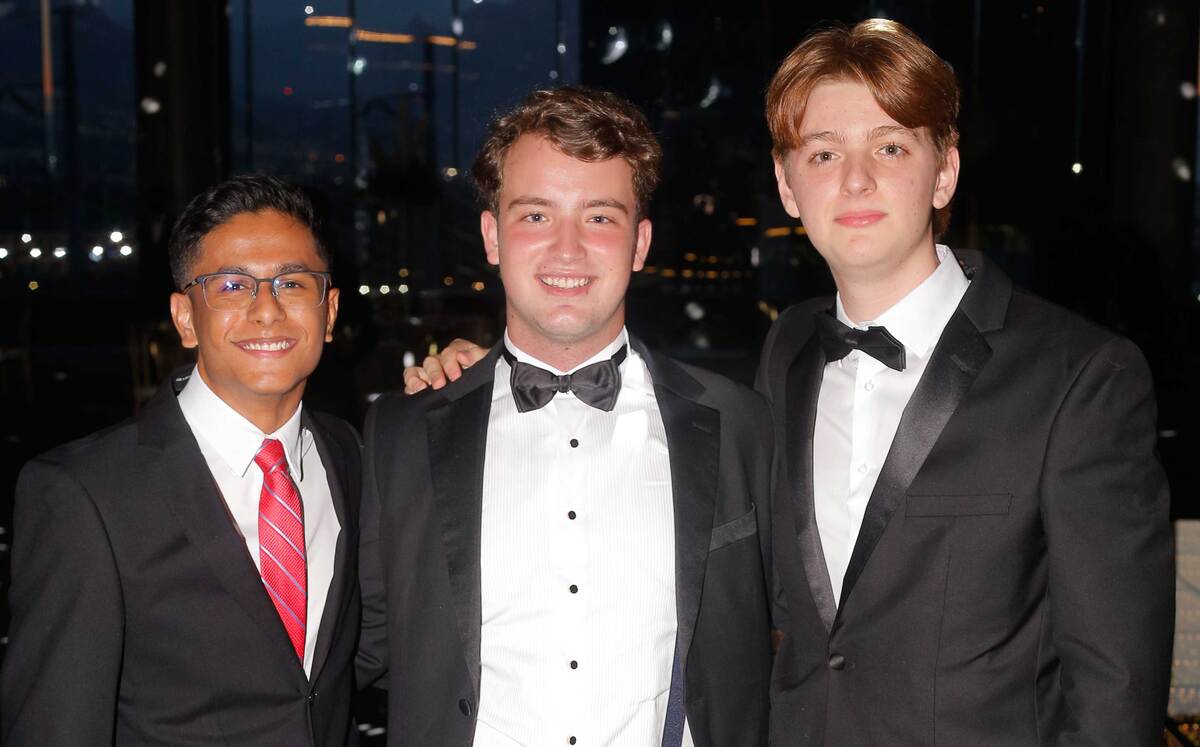 Sreyan Basu, Anibal Elizondo y Rogelio Garza