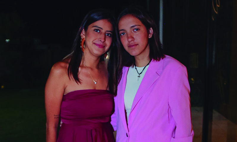 Karen Rivera y Camila Becerril