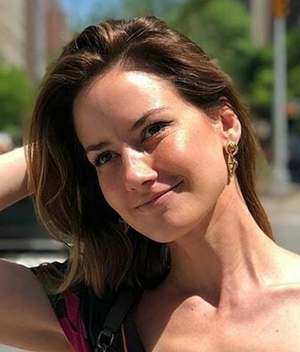 Altair Jarabo roba cámara con bikini top de la sirenita (Foto: Instagram)