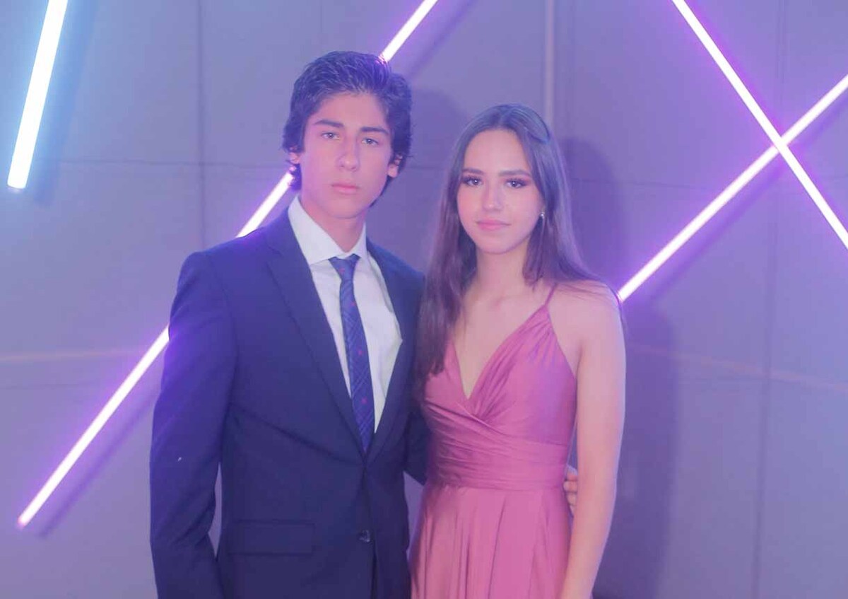 Leonardo Enríquez y Vivi Pérez