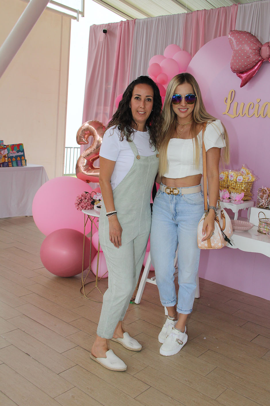 Maria Laura Ramirez y Angèlica Castañeda