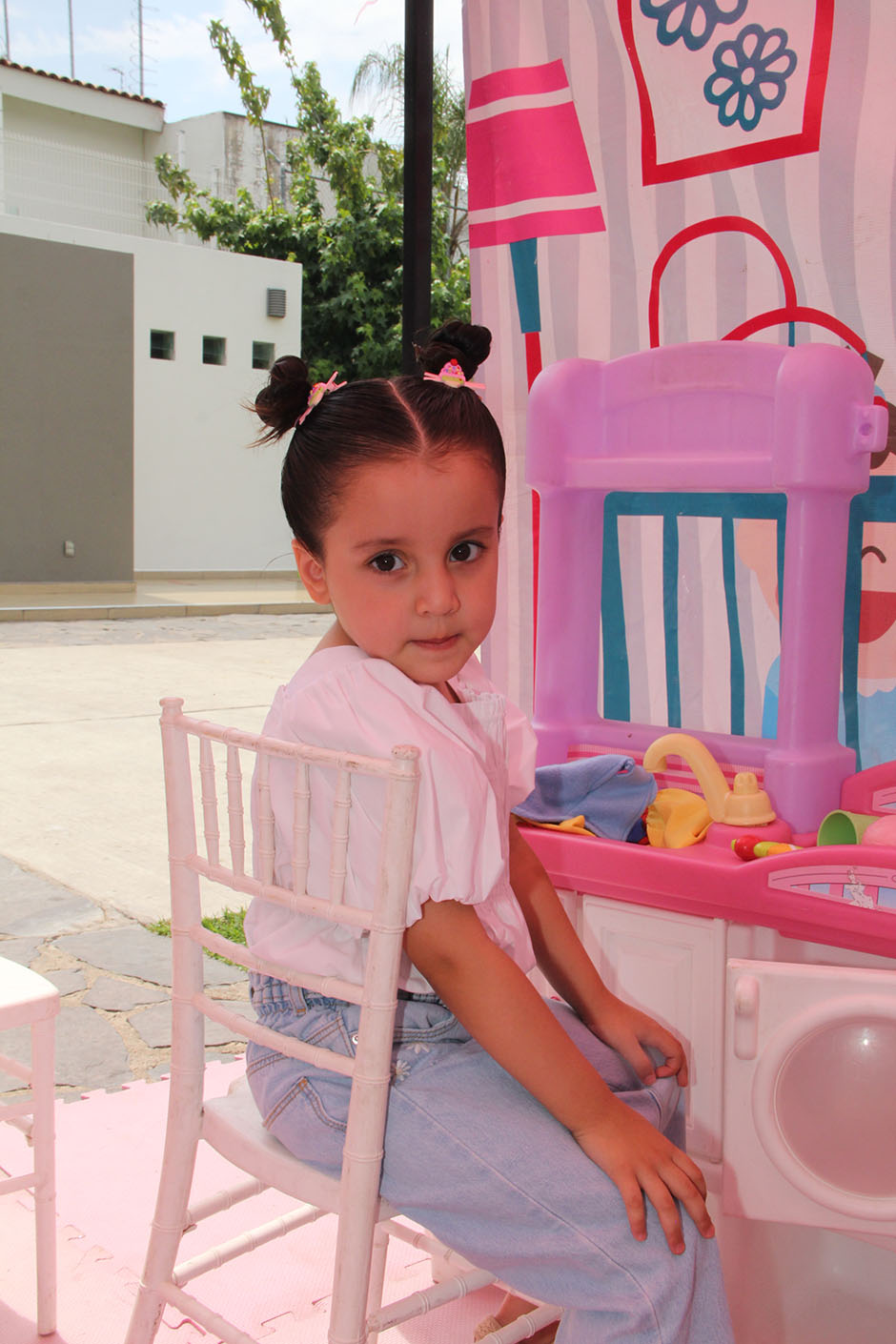 Victoria Lizárraga.