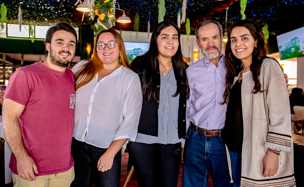 Gabriel Ordaz, Gabriela Ordaz, Suci Ordaz, Orlando Ordaz y Aranza Ordaz