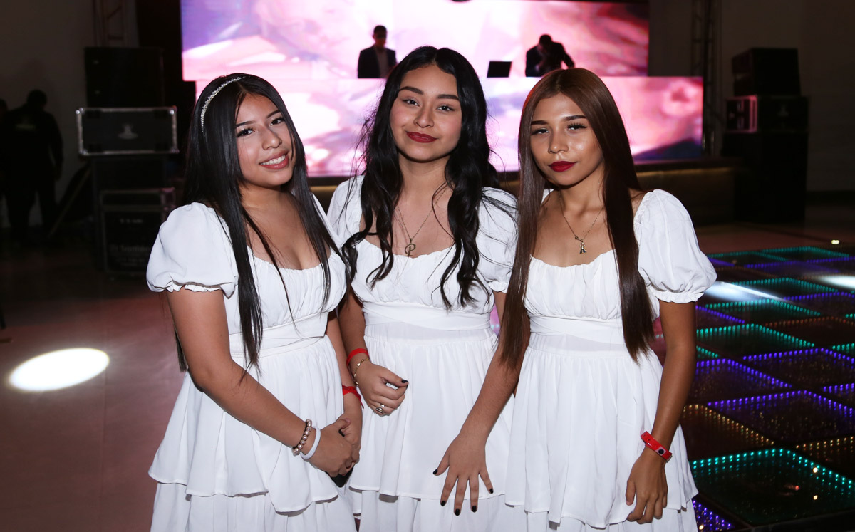 Jaqueline, Dorian y Alexa
