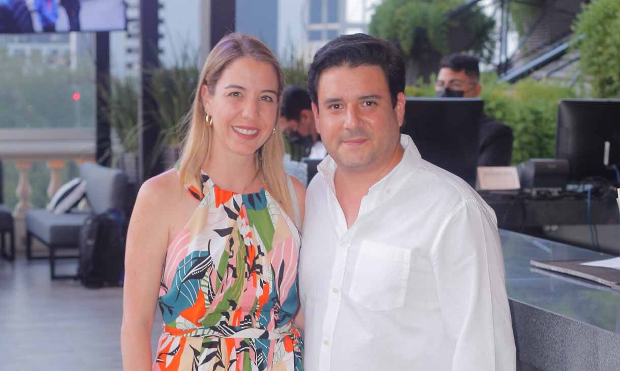 Verónica Guerra y Héctor Flores