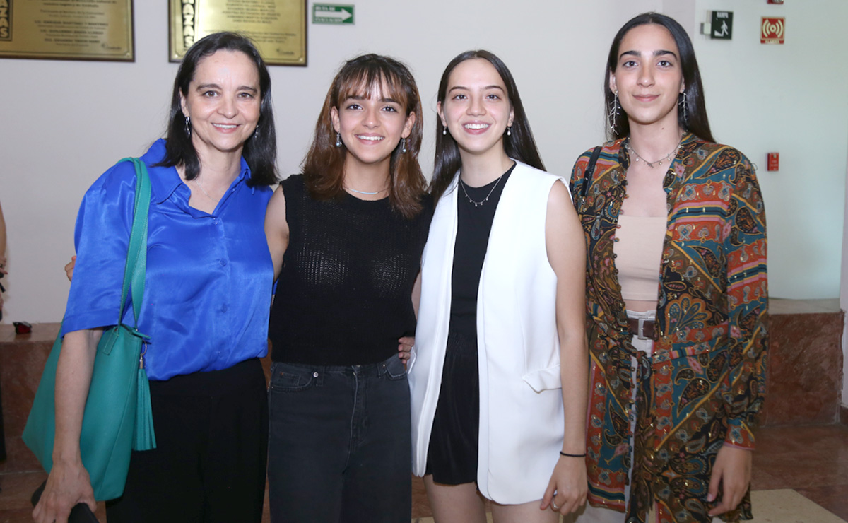 Ana, Miranda, Emilia y Felicia