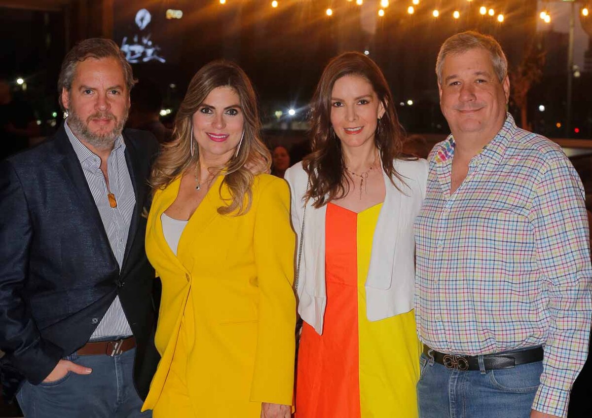 Antonio Montoya, Lore Cortinas, Mónica Martínez y Pedro de la Garza