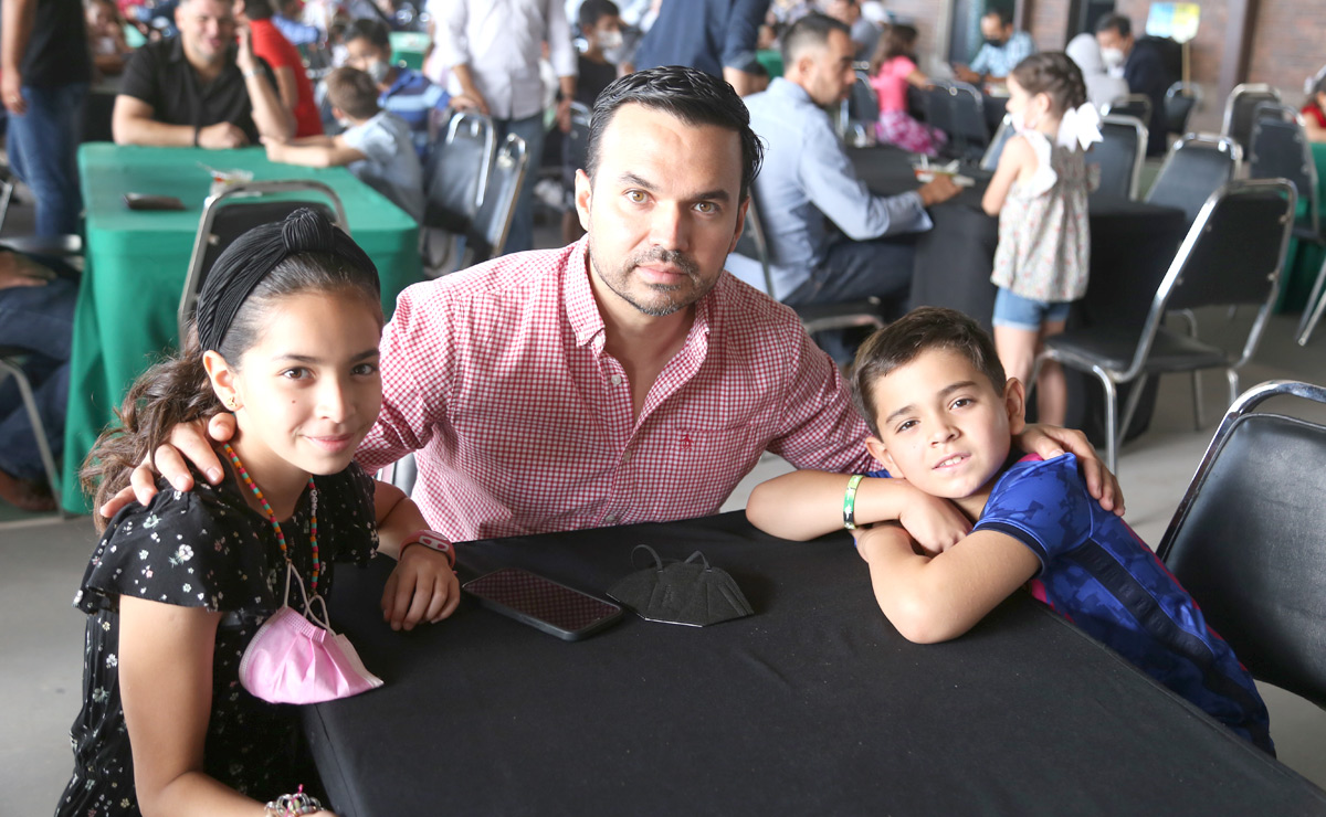 Elva, Javier y Javier