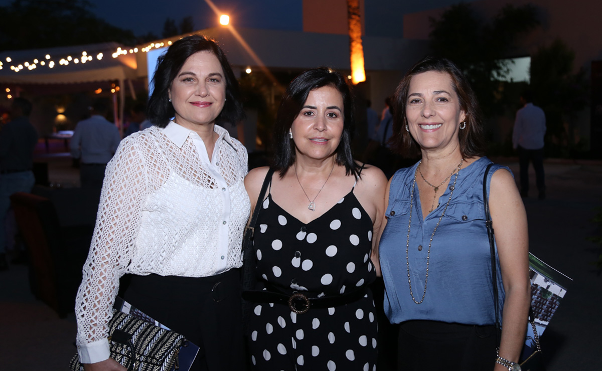 Gloria, Hilda y Yola